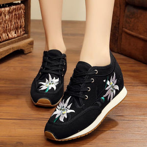 Zapatos casuales con patrón de flores con aumento del tacón
