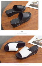 Cargar imagen en el visor de la galería, 2020 Primavera/Verano nueva versión coreana de fondo grueso de zapatillas
