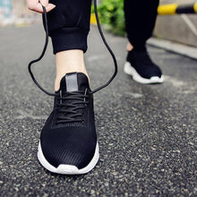 Cargar imagen en el visor de la galería, Zapatos 2020 nuevo modelo Sneaker correr fitness
