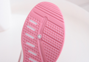Zapatillas de nueva malla de verano transpirable para mujeres