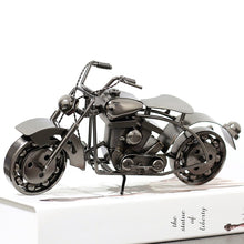 Cargar imagen en el visor de la galería, Modelo de Motocicleta Harley de Hierro Forjado Retro Hecho a Mano
